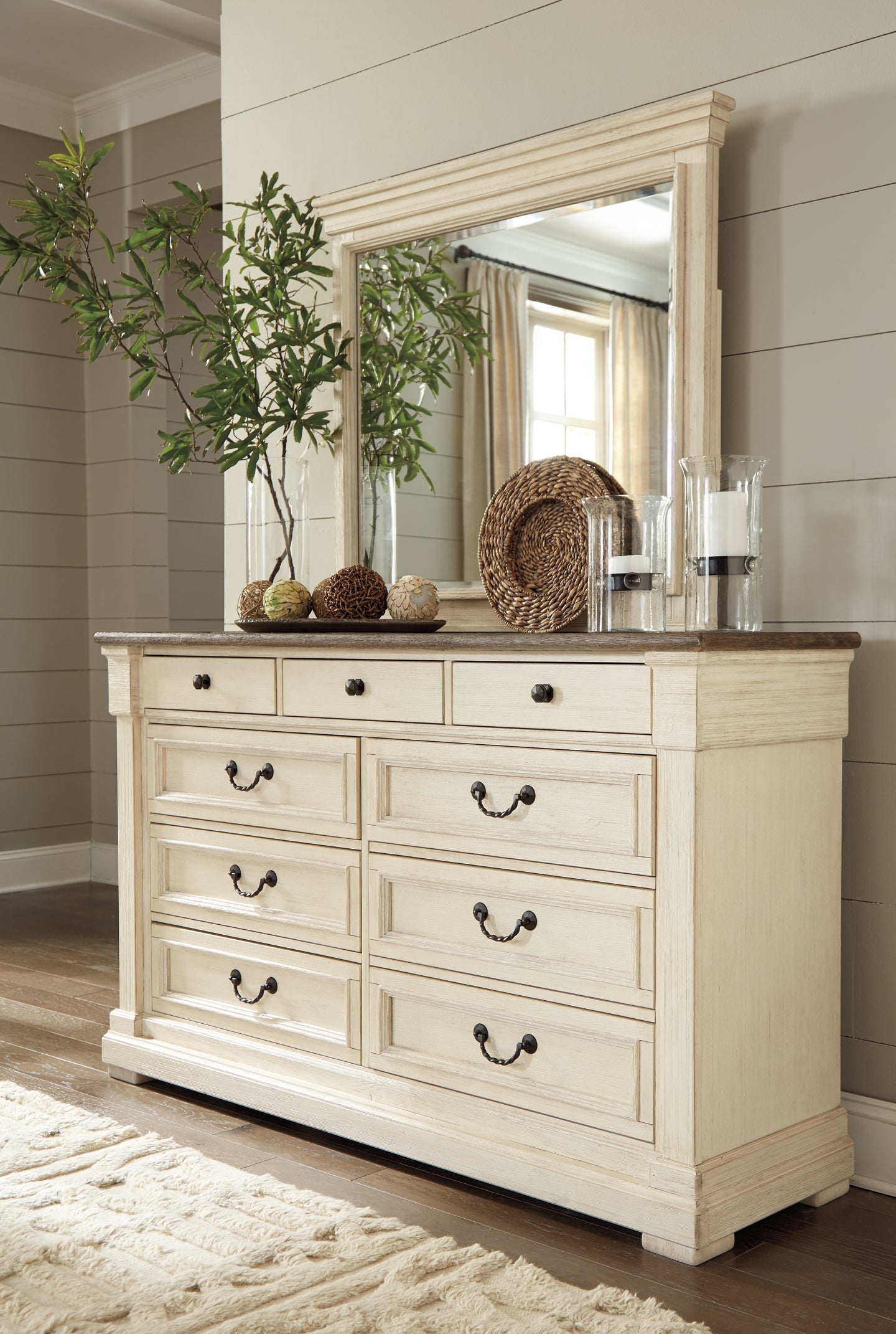 Bedroom > Dressers & Chests