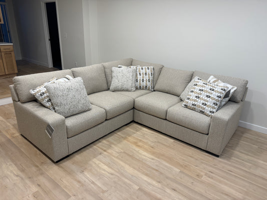Laurelgrove 3-Piece Sectional