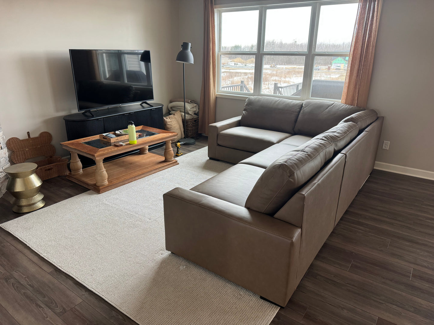 Veronella 4-Piece Sectional