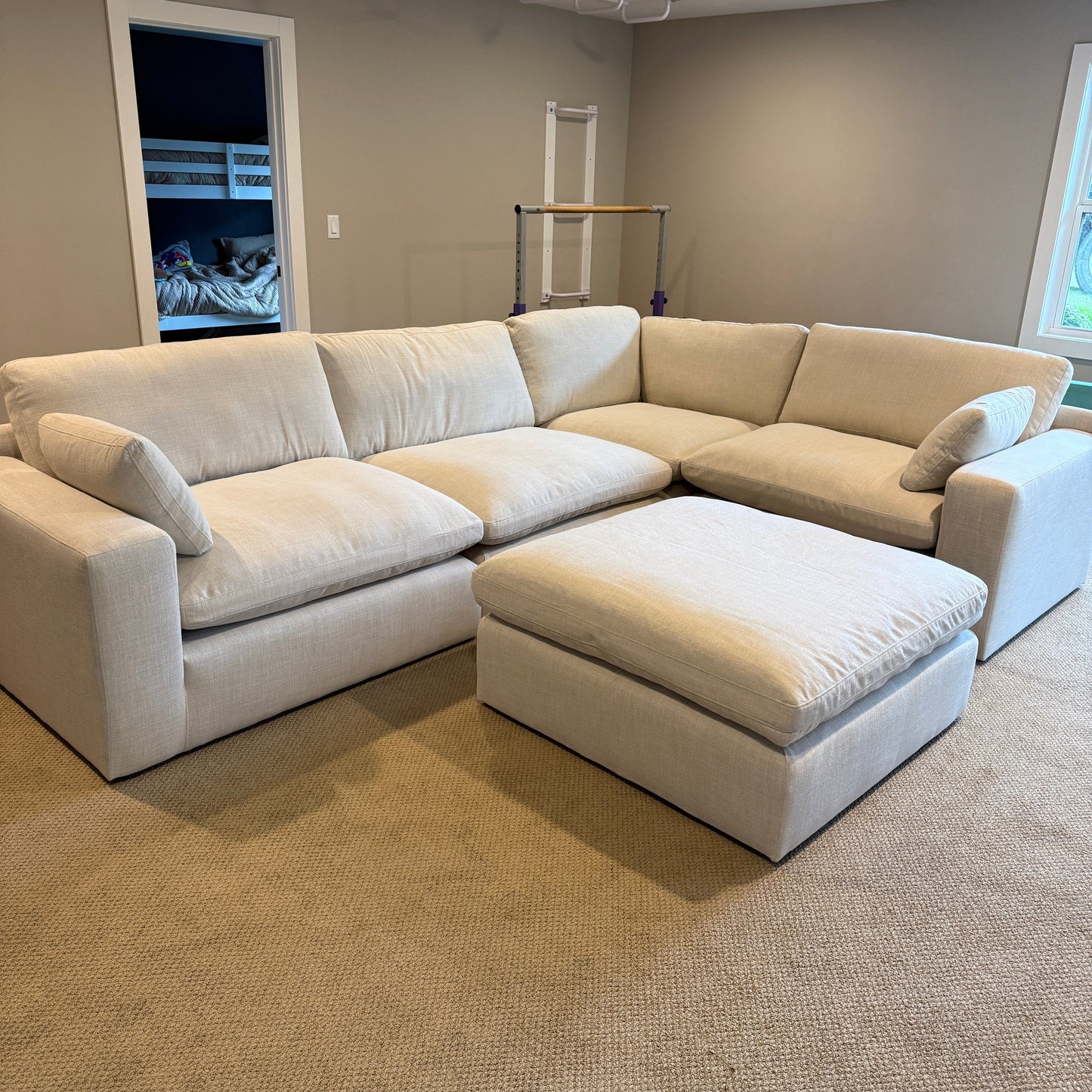 Elyza 4-Piece Sectional with Ottoman