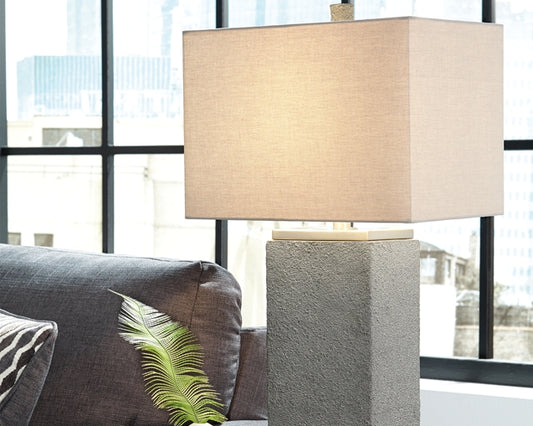 Amergin Poly Table Lamp (2/CN)