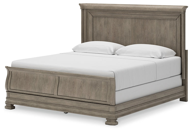 Lexorne King Sleigh Bed with Mirrored Dresser