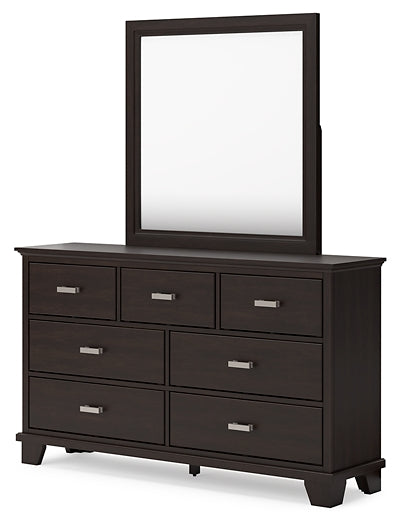 Covetown Full Panel Bed with Mirrored Dresser and Nightstand