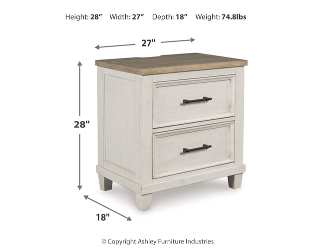 Shaybrock California King Panel Bed with 2 Nightstands